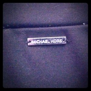 Blue pants, perfect for a casual and business fit